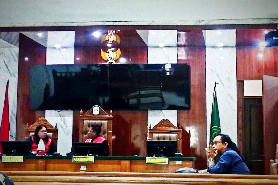 Alan Wari Gugat Panitia Pilwu, Tuntut Rp1,5 M dan Jadi Kuwu Pabedilanwetan