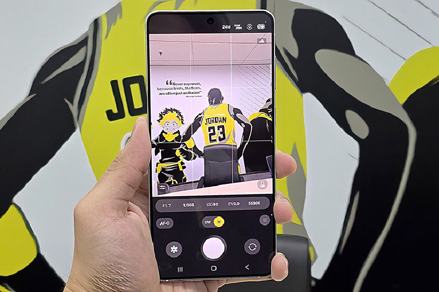 Cara Bikin Konten Estetik dan Tajam dengan Galaxy S25 Edge