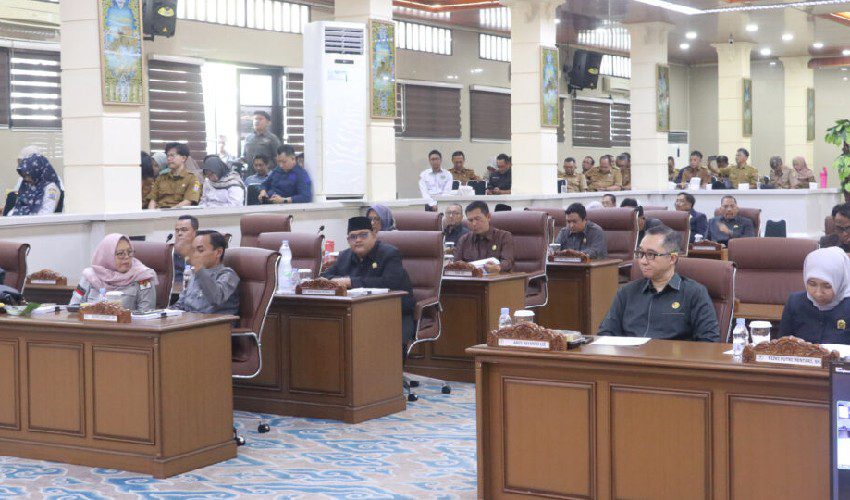 DPRD Kota Cirebon Dukung Perubahan Status BPR