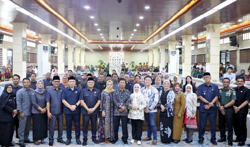 DPRD Umumkan Efendi Edo–Siti Farida sebagai Kepala Daerah Terpilih