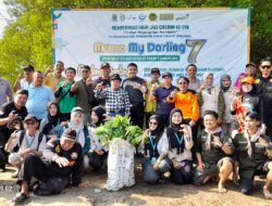 Forum Lingkungan Hidup dan Budaya Tanam 10 Ribu Mangrove