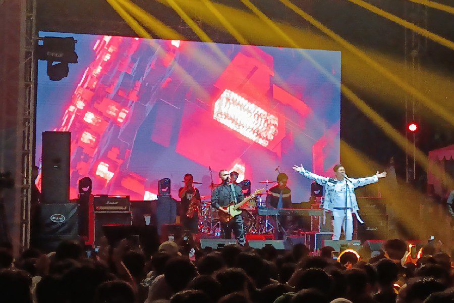 Kangen Band Guncang Panggung MyPertamina WikenFes 2025 Cirebon