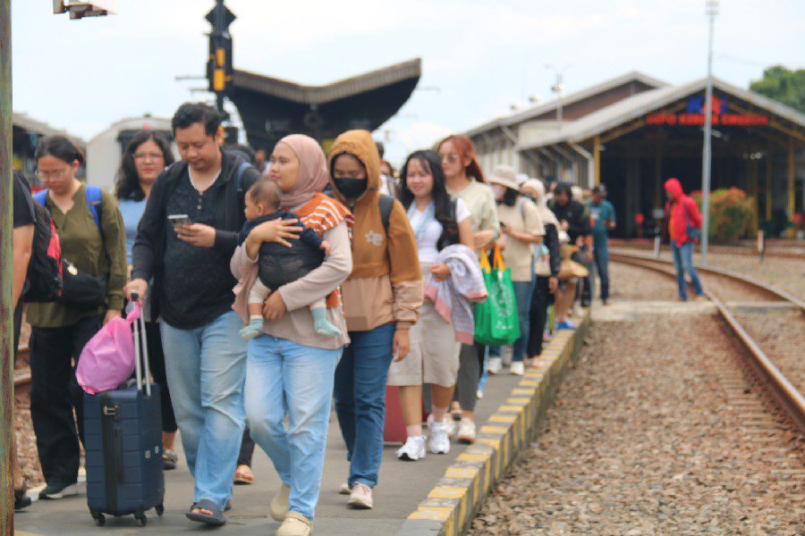 Penumpang KA Daop 3 Tembus 326 Ribu Selama Libur Sekolah