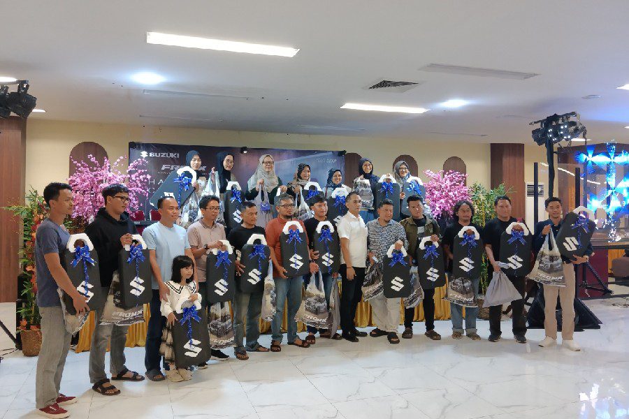Sebanyak 20 konsumen terima unit perdana Suzuki Fronx.