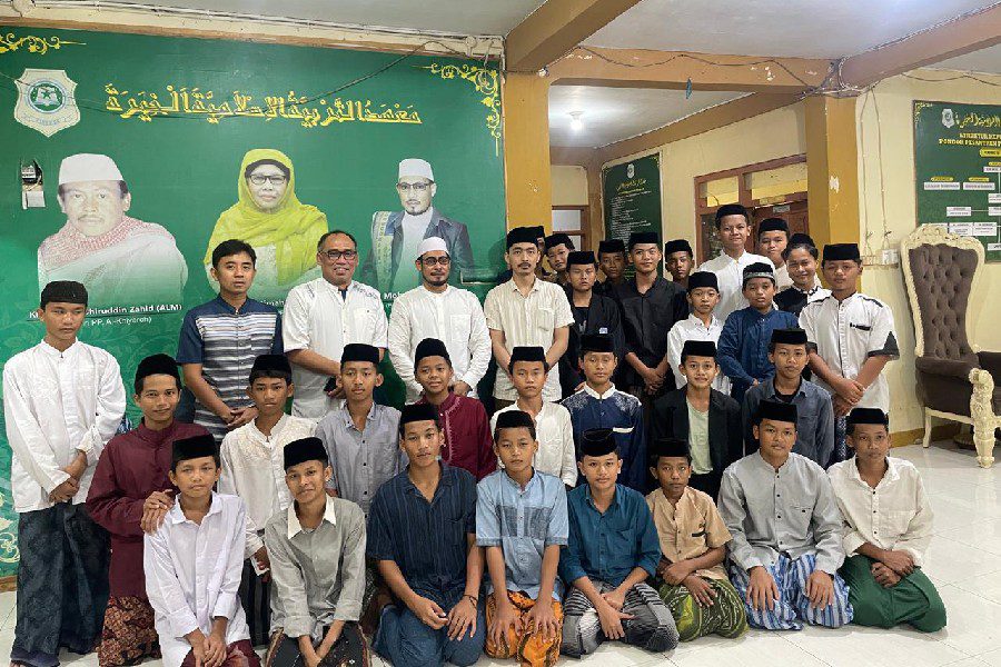 KH Farid NZ Ajak Masyarakat dan Aparat Bersinergi Jaga Keamanan