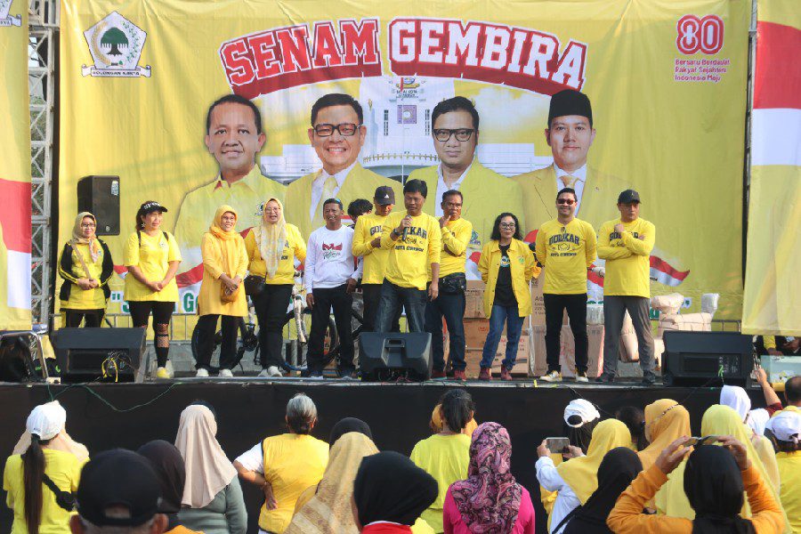 Ribuan Warga Antusias Ikut Senam Gembira Golkar Kota Cirebon