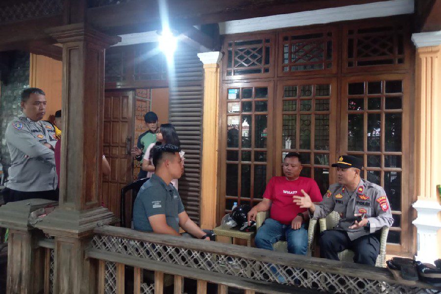 Sempat Memanas, Warga Munjul Majalengka Gagalkan Pengosongan Paksa Rumah
