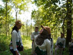 Pertamina Tanam Pohon Endemik di Taman Kehati Kiara Payung