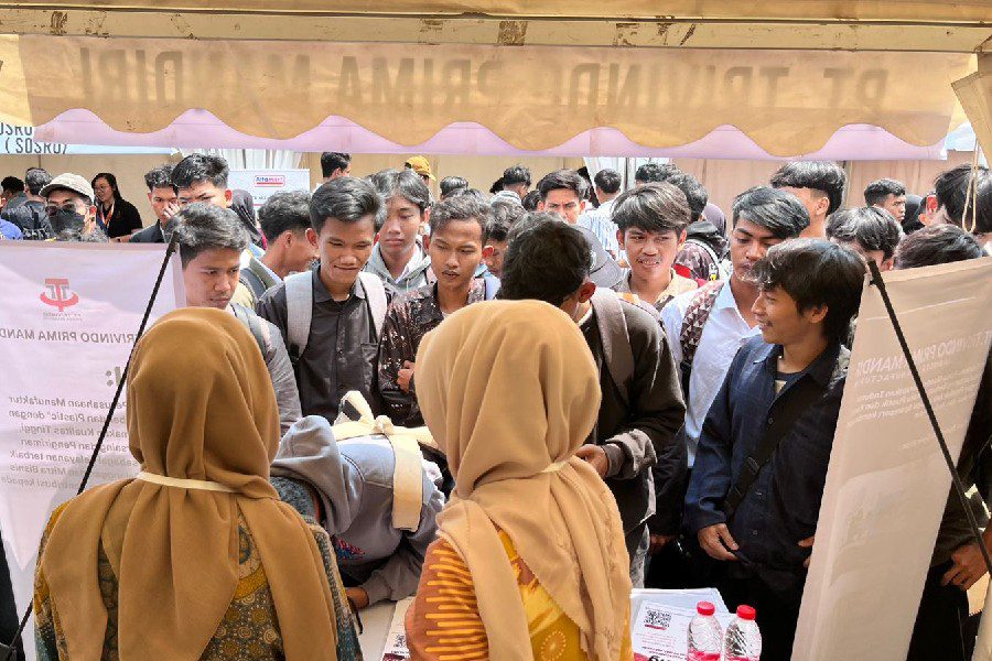 Job Fair di Taman Cirebon Power Serap Ribuan Pencari Kerja