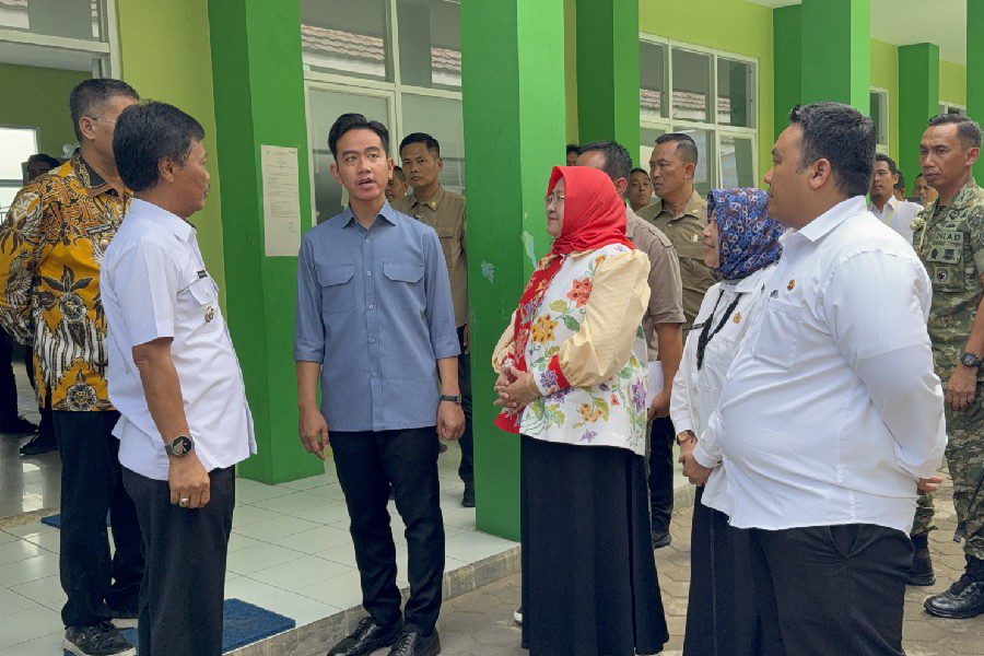 Kunjungi Cirebon, Wapres Gibran Dorong Stabilitas Harga dan Akses Pendidikan