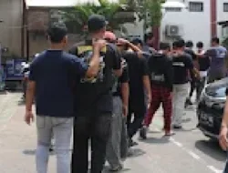 Polres Cirebon Kota Amankan 10 Pelaku Pengrusakan di Karanggetas