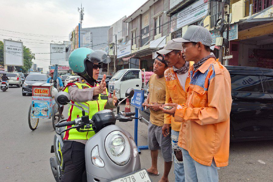 Polwan Cirebon Kota Perkuat Hubungan Sosial Polri dengan Masyarakat