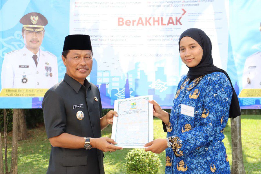Wali Kota Cirebon Minta ASN Jadi Teladan Integritas