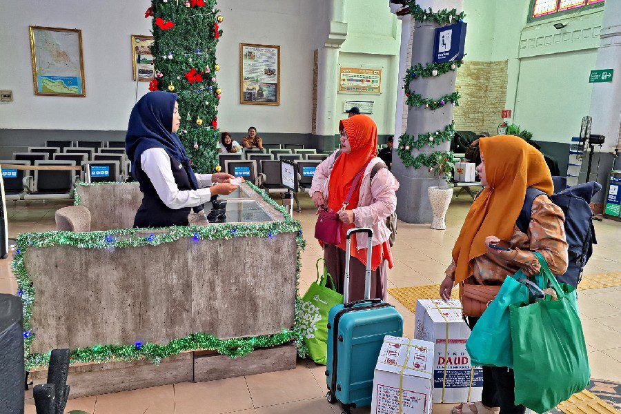 Libur Nataru, KAI Hadirkan Diskon 30 Persen Tiket KA Ekonomi