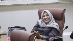 Anggota DPRD Kota Cirebon Gunakan Dana Pribadi untuk Perbaikan Jalan