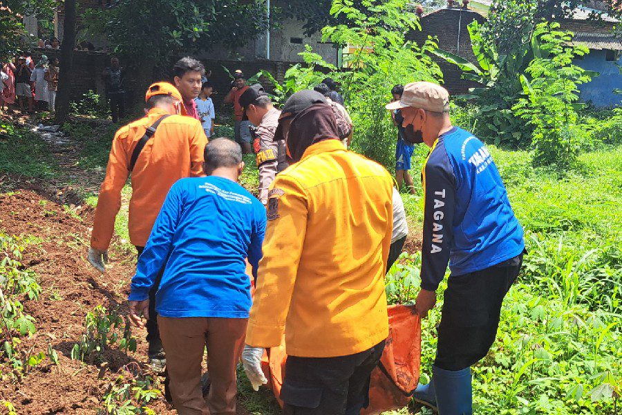 Mayat Tanpa Identitas Ditemukan di Sungai Kedungpane
