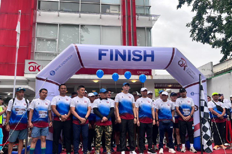 OJK Cirebon–BI Apresiasi Penggerak Literasi Keuangan Ciayumajakuning