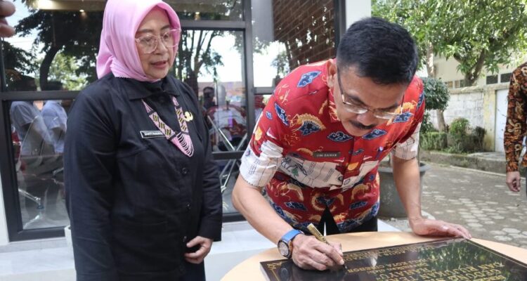 Warga Kini Bisa Askes Layanan Sosial di Gedung SLRT Rahayu