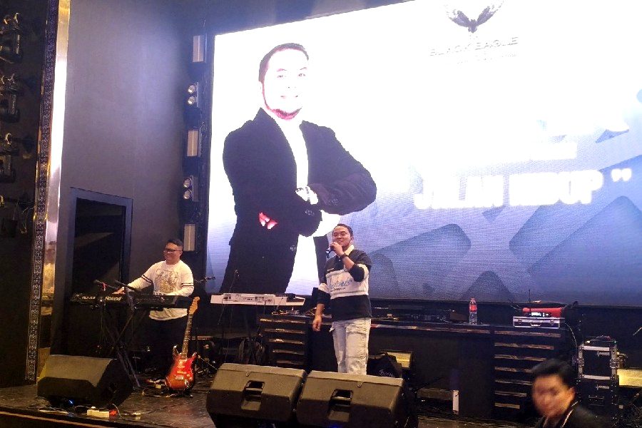 Dari Ruang Sidang ke Studio Rekaman, Zakir Rilis Lagu Perdana