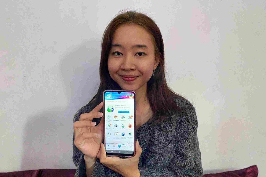 Kisah Aliqa, Peserta JKN Indramayu Manfaatkan Layanan Digital BPJS Kesehatan