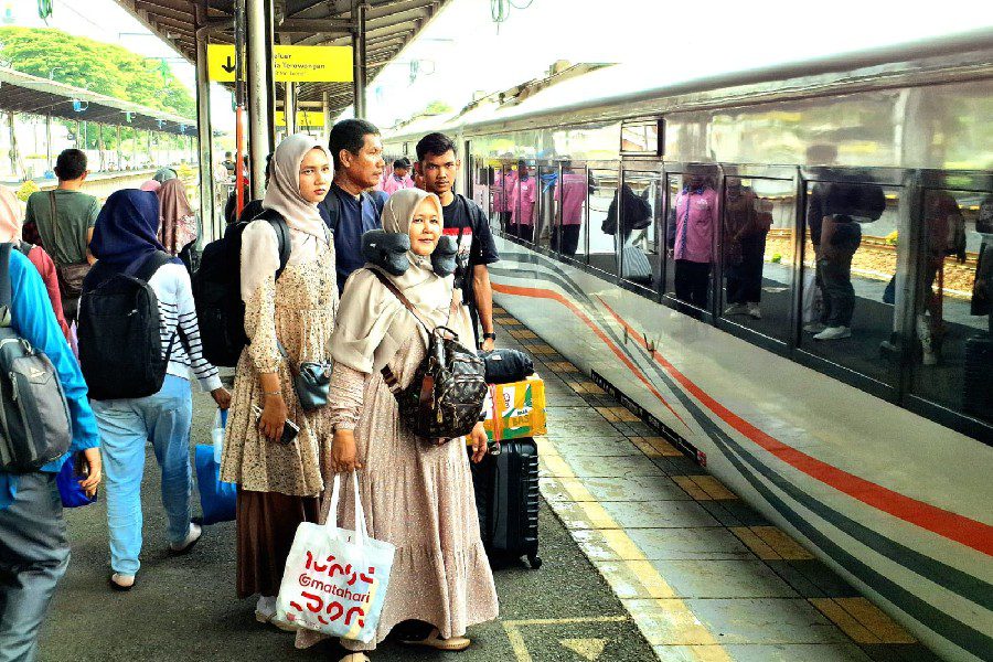 Tiket KA Lebaran 2026 di Daop 3 Cirebon Masih Tersedia