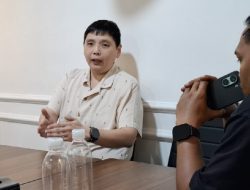 Konflik Timur Tengah Picu Volatilitas Emas Berjangka, Investor Diminta Cermat