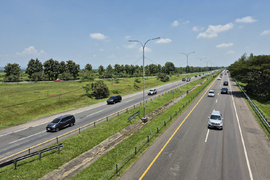 Sebanyak 1,8 Juta Kendaraan Melintas Tol Cipali Saat Lebaran 2026