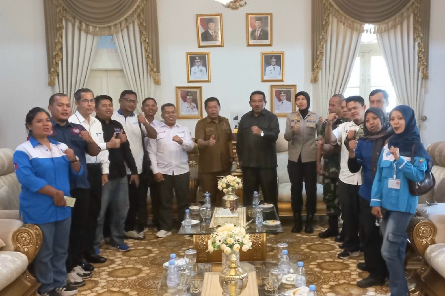 Dialog Buruh Majalengka, Solusi Pengangguran hingga Keamanan Pekerja Malam