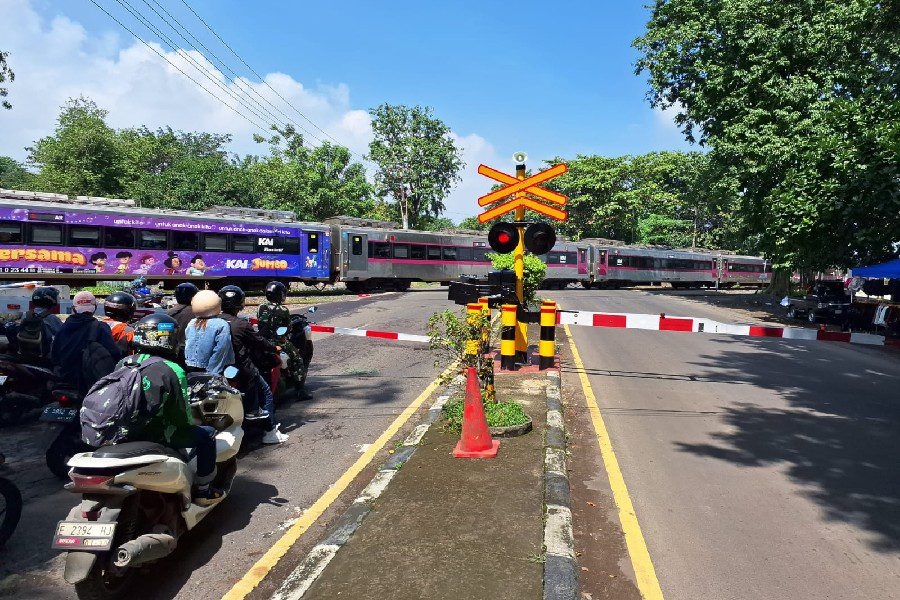 Intensitas Perjalanan Kereta Naik Tajam, Waktu Tunggu Makin Singkat
