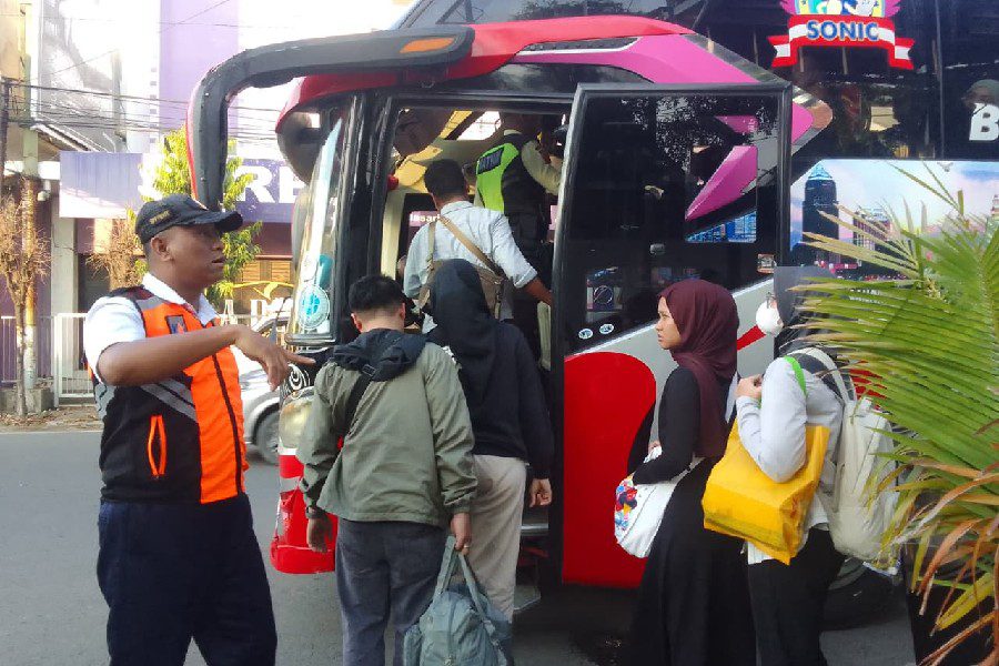 Jalur Bumiayu Sudah Bisa Dilalui, KAI Terapkan Kecepatan Terbatas