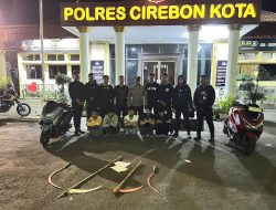 Dikejar hingga Masuk Jalan Buntu, Sekelompok Pemuda Bersajam Ditangkap Polisi