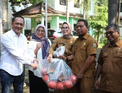 Gerindra DPRD Kota Cirebon Salurkan Bantuan Alat Olahraga untuk Pelajar