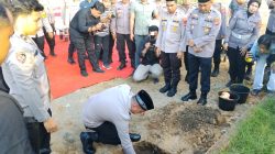 Kapolres Cirebon Kota Resmikan Peletakan Batu Pertama Masjid Adz Dzikra