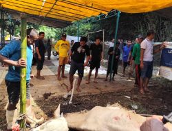 RW 05 Penyuken Cirebon Salurkan 500 Paket Daging Kurban