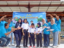 Stasiun Cirebon Disulap Jadi Arena Belajar dan Bermain untuk Anak