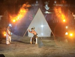 Wayang Wong “Sumantri Ngenger” Meriahkan Hari Jadi Cirebon ke-599