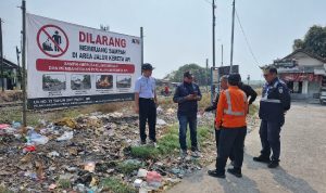Bakar Sampah Dekat Jalur KA Bisa Berujung Bahaya, Ini Risikonya