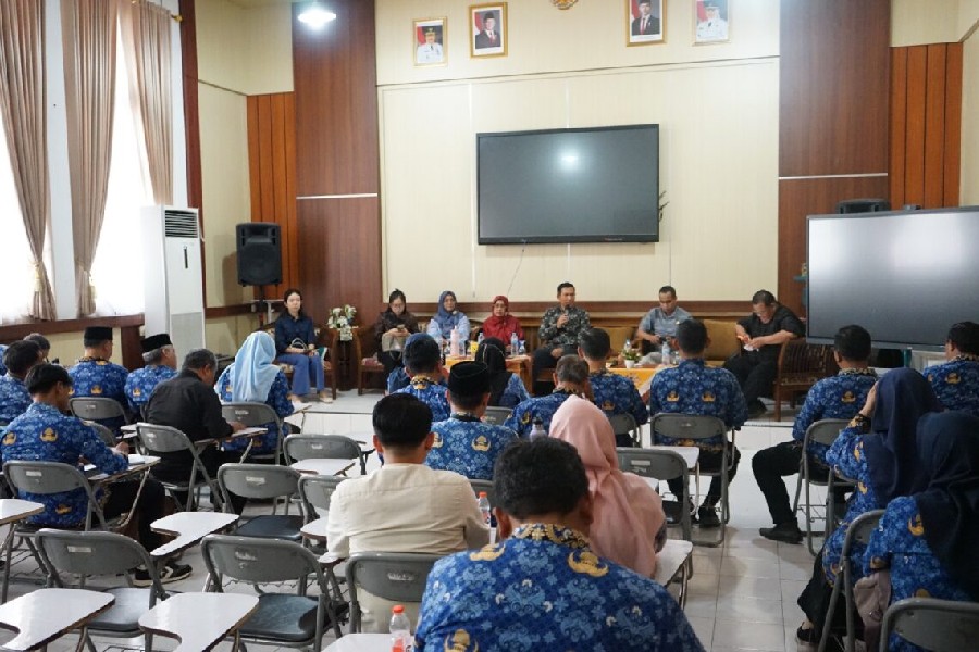 Evaluasi SPMB 2026, DPRD Kota Cirebon Minta Biaya Sekolah Transparan