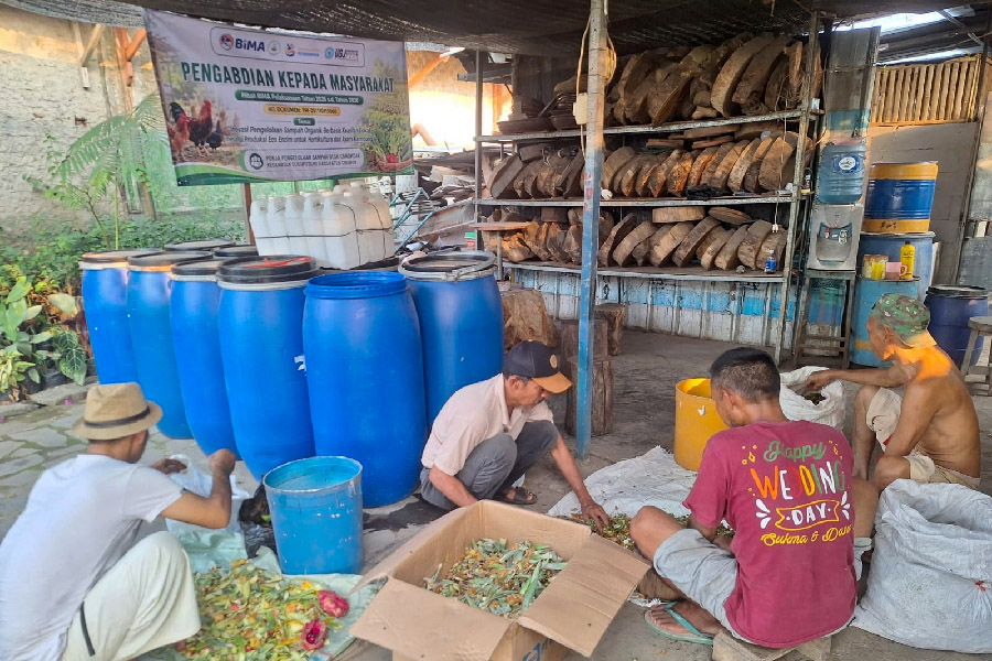 Warga Cangkoak Sulap Limbah Organik Menjadi Eco Enzim Warga Cangkoak Sulap Limbah Organik Menjadi Eco Enzim