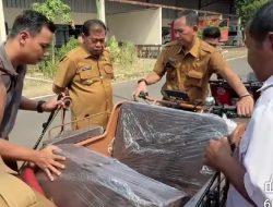 Bantuan 300 Becak Listrik di Majalengka Sasar Pengayuh Lansia