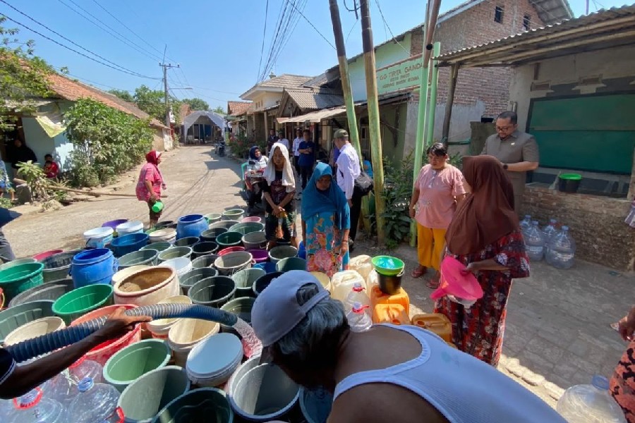 Bantuan Air Bersih 16.000 Liter Disalurkan ke Warga Argasunya