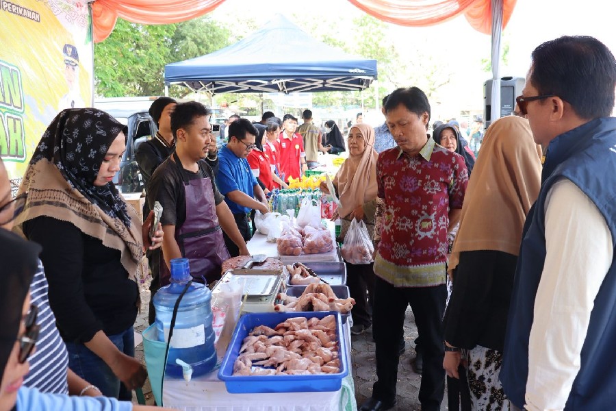Daging Ayam Rp35 Ribu Jadi Buruan Warga di GPM