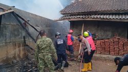 Kandang Ayam Milik Warga Talagawetan Ludes Terbakar
