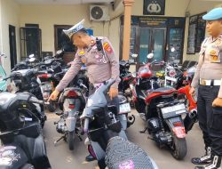 Penertiban Knalpot di Kesambi, 21 Pengendara Kena Tilang