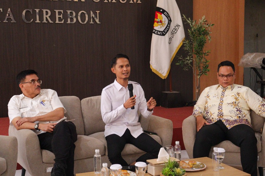 Bawaslu Kota Cirebon Cermati Dampak Perpindahan Penduduk terhadap Data Pemilih