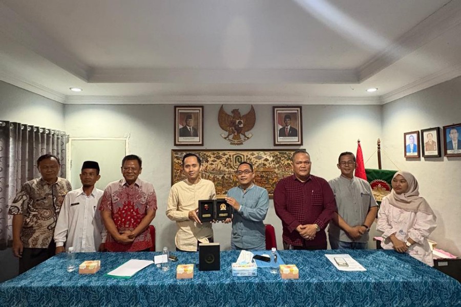 DPRD Kabupaten Cirebon Kaji Pembentukan Perumda Pasar untuk Optimalkan PAD