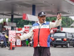Marshal Bantu Atur Antrean dan Lancarkan Pengisian BBM di SPBU