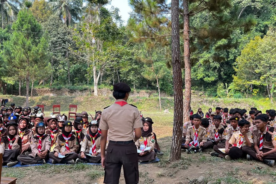 Perkemahan Calon Penegak SMAN 1 Jatitujuh Asah Kemandirian Siswa