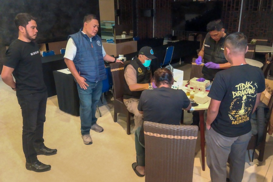 Razia Gabungan BNN-Polres Cirebon Kota Sasar Hotel hingga Tempat Biliar