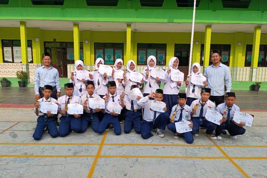 SMP Al Washliyah Sumber Raih 16 Medali di SABHURA CUP 2026